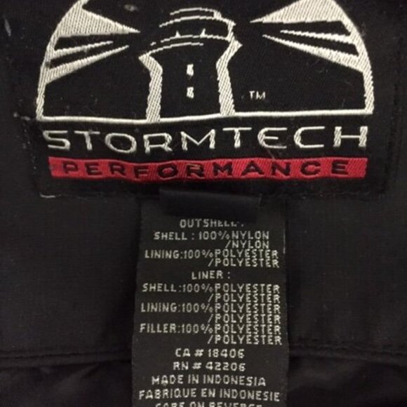 Jacket / Vest Stormtech Performance Men's Medium - zippered removable sleeves - Picture 9 of 9